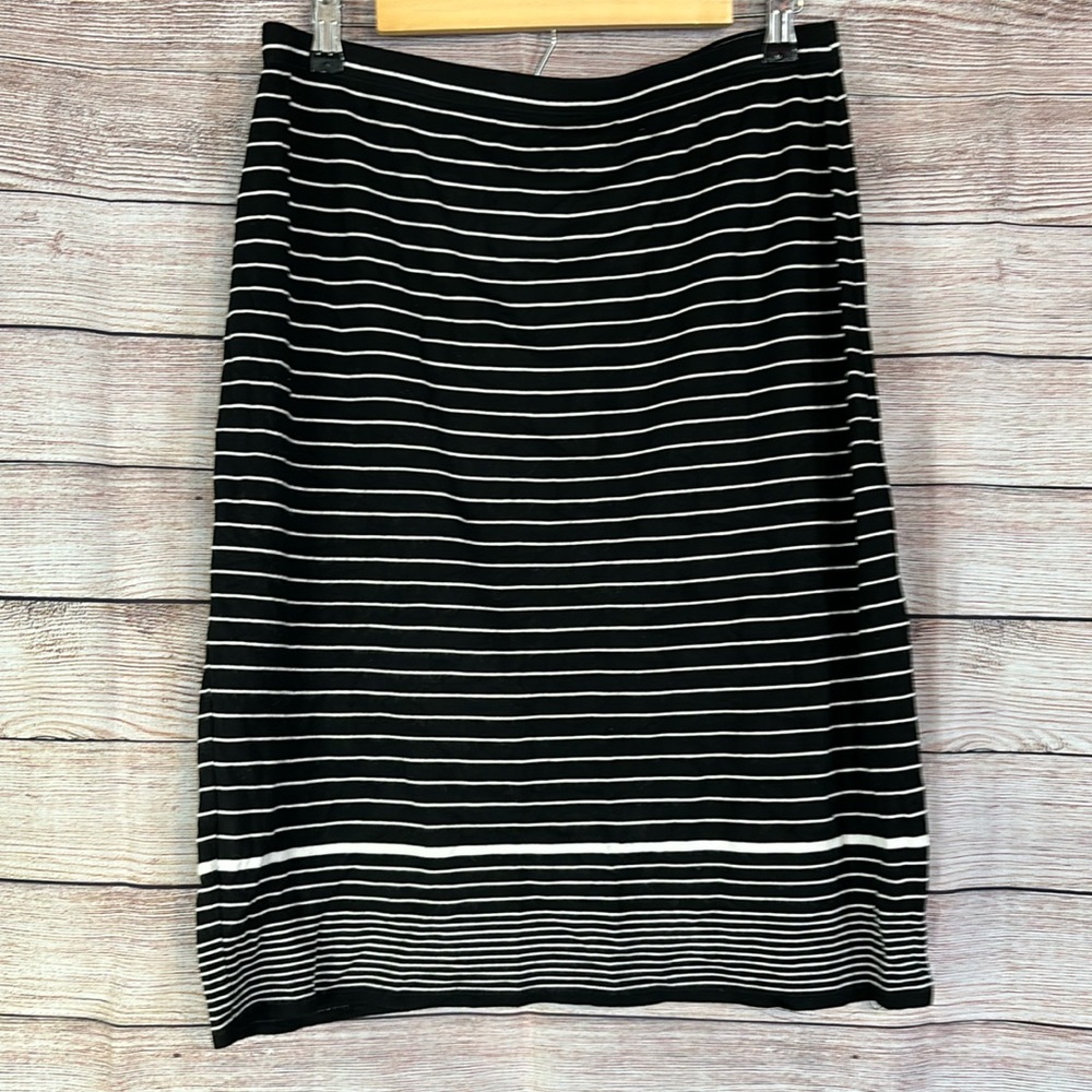 Max Studio striped pencil skirt